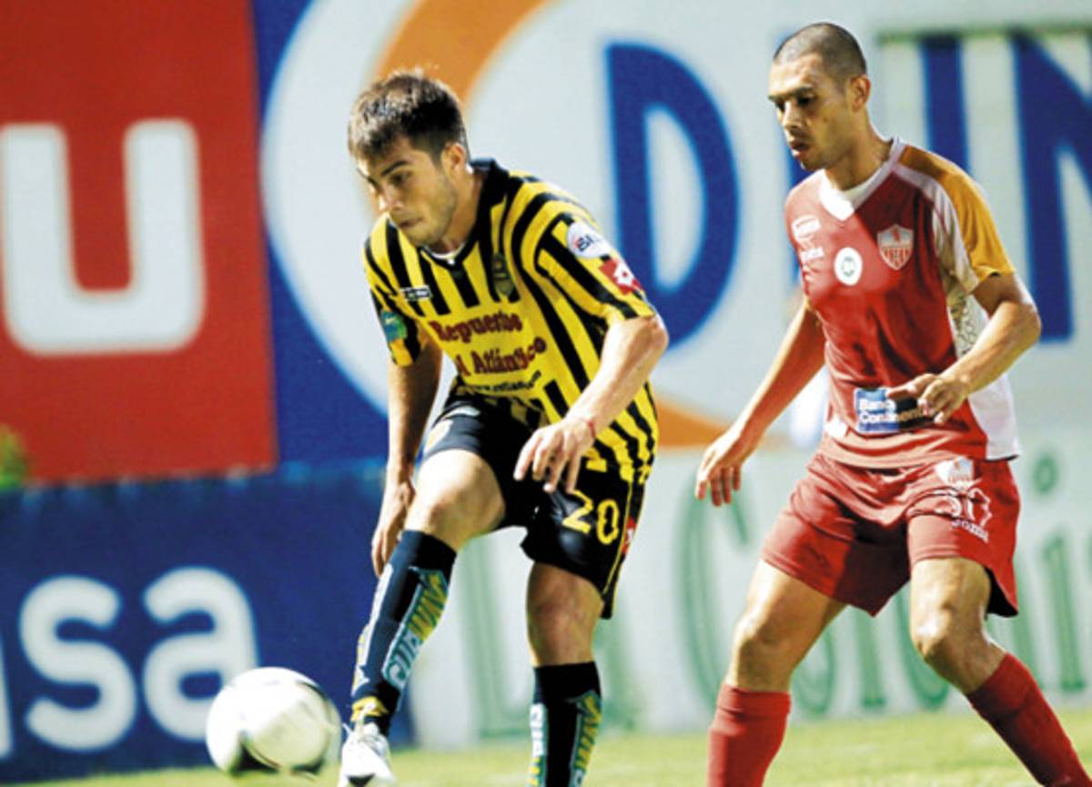 Real España toma una mínima ventaja