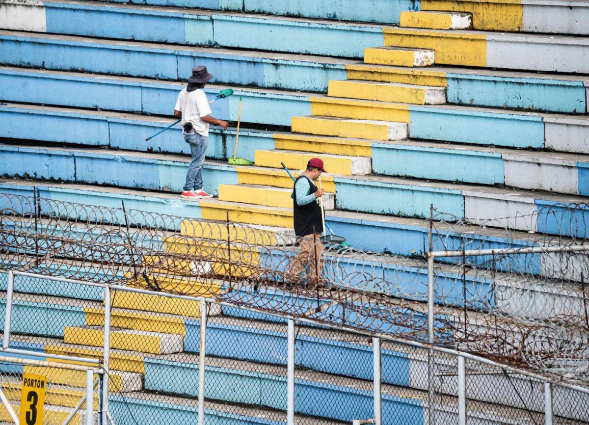 Así 'pulen' el estadio Nacional previo al juego de Honduras ante Haití por la eliminatoria