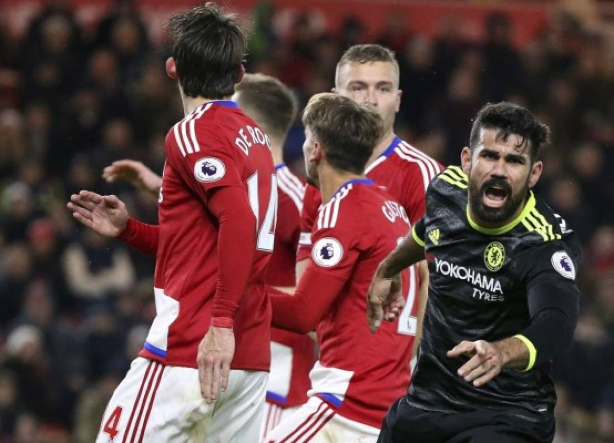 Diego Costa coloca al Chelsea en la cima de la Premier