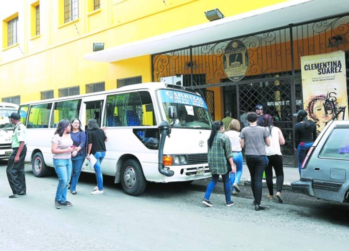 Un viaje en rapidito cuyo destino es la cultura