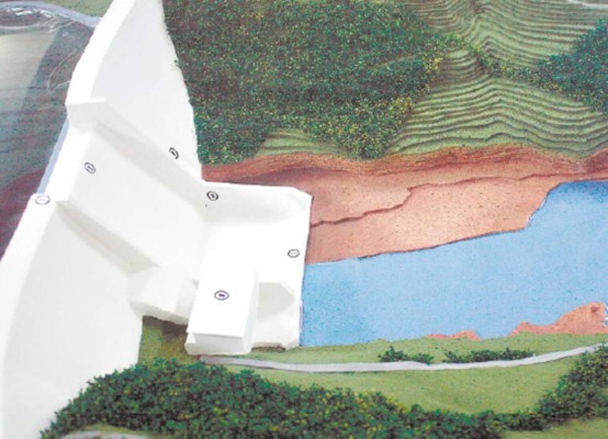 JOH anuncia construcción de represa El Tablón