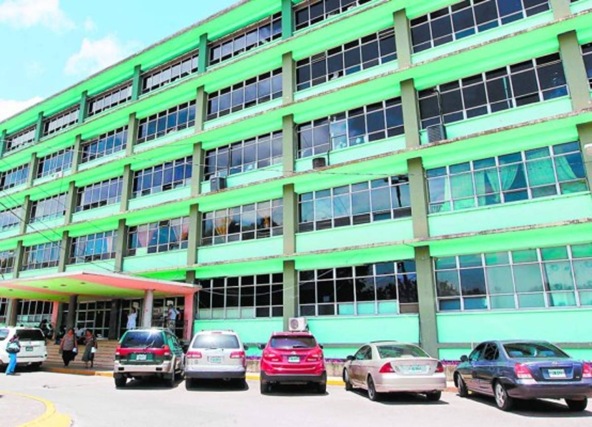 Mueren trillizos en el Materno Infantil