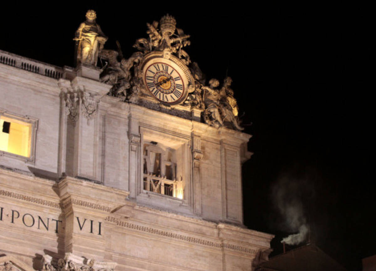 Cardenal argentino es el nuevo Papa y se llamará Francisco I