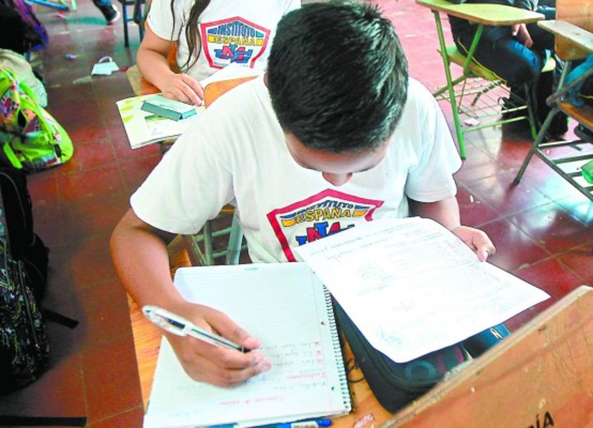 El 20 de diciembre termina año para la educación media en Honduras