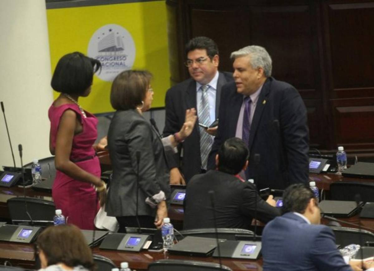 Honduras: Este martes a cuarta votación para elegir nueva Corte Suprema