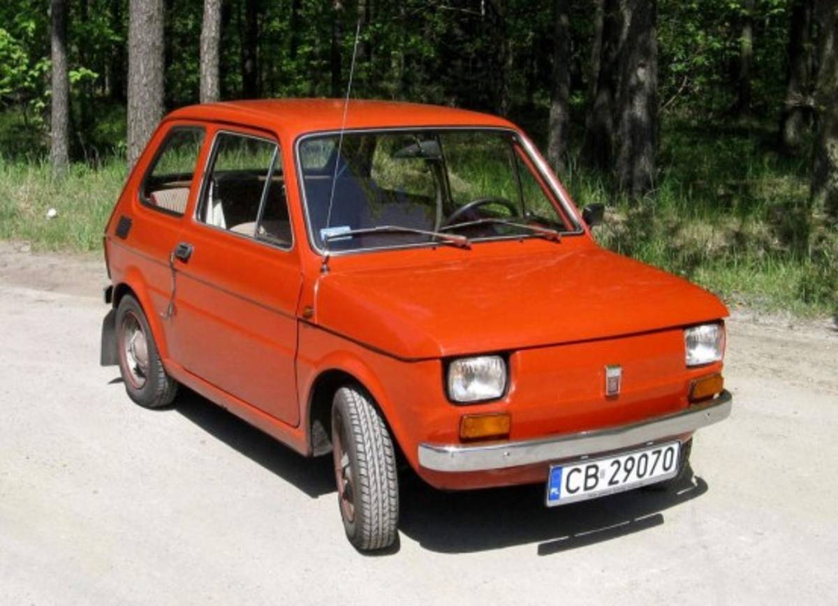 Reúnen dinero en Polonia para regalarle un Fiat 126p a Tom Hanks