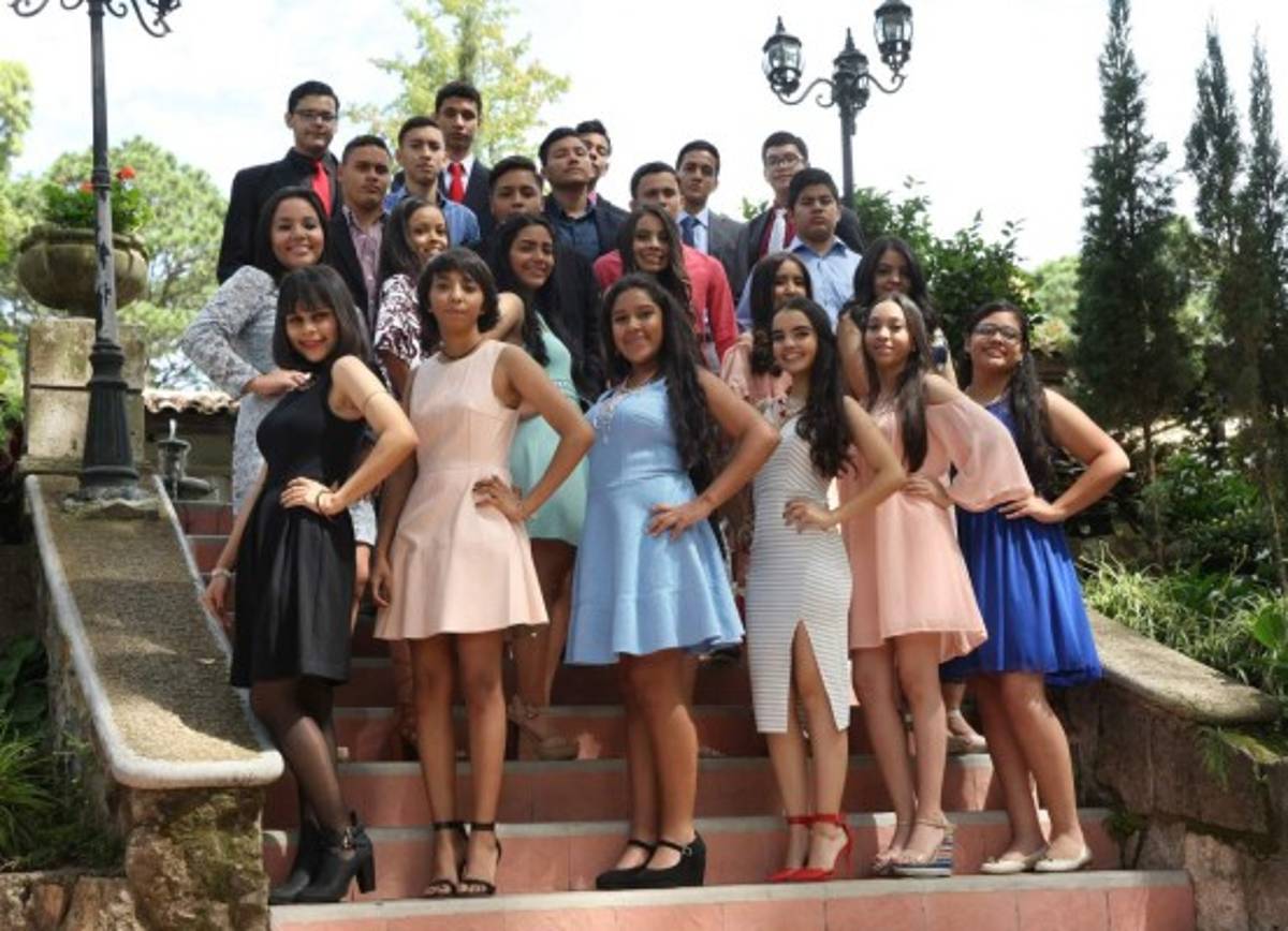 Encuentro de seniors de la Rosa Agazzi Bilingual School