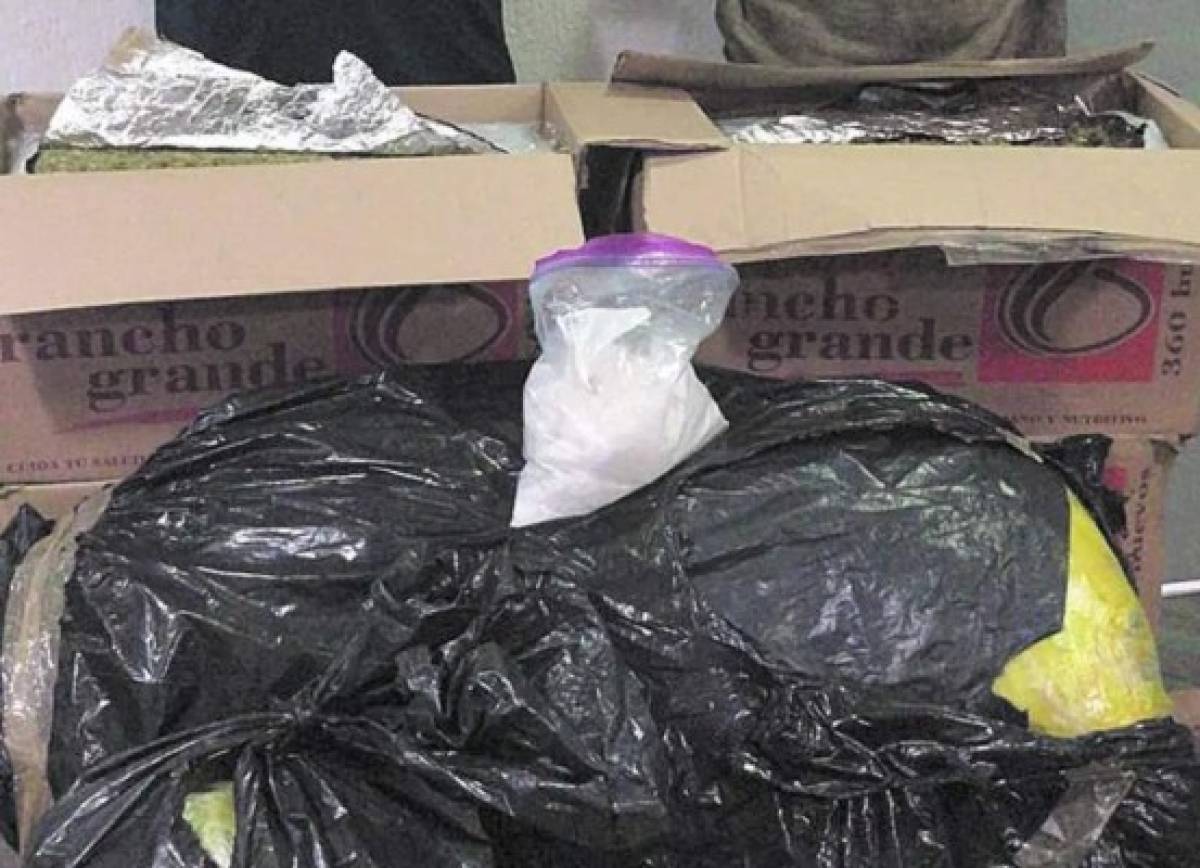 Caen en Chiapas dos transportistas hondureños con 130 kilos de marihuana ocultos en cajas de huevos