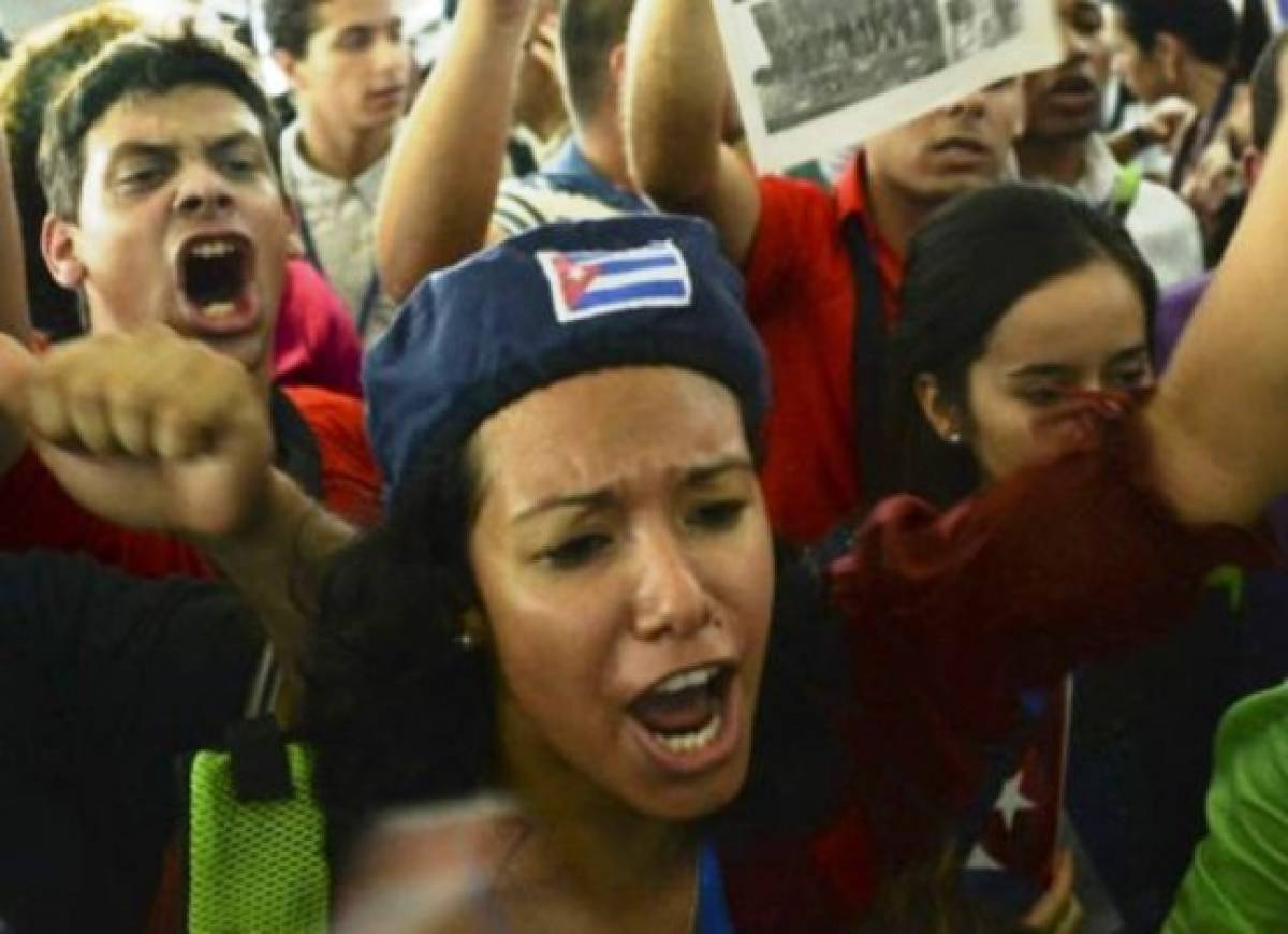 Simpatizantes de revolución cubana abandonan foro en Panamá