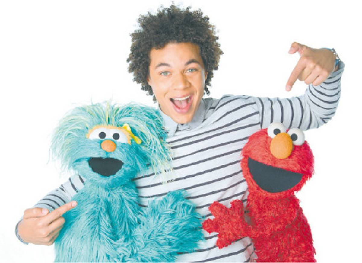 Un latino en Plaza Sésamo