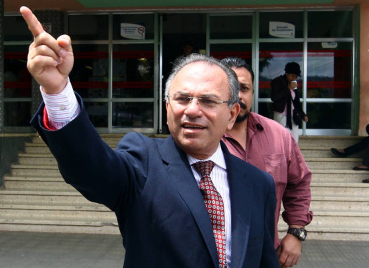 Salud promete cancelar sueldos atrasados