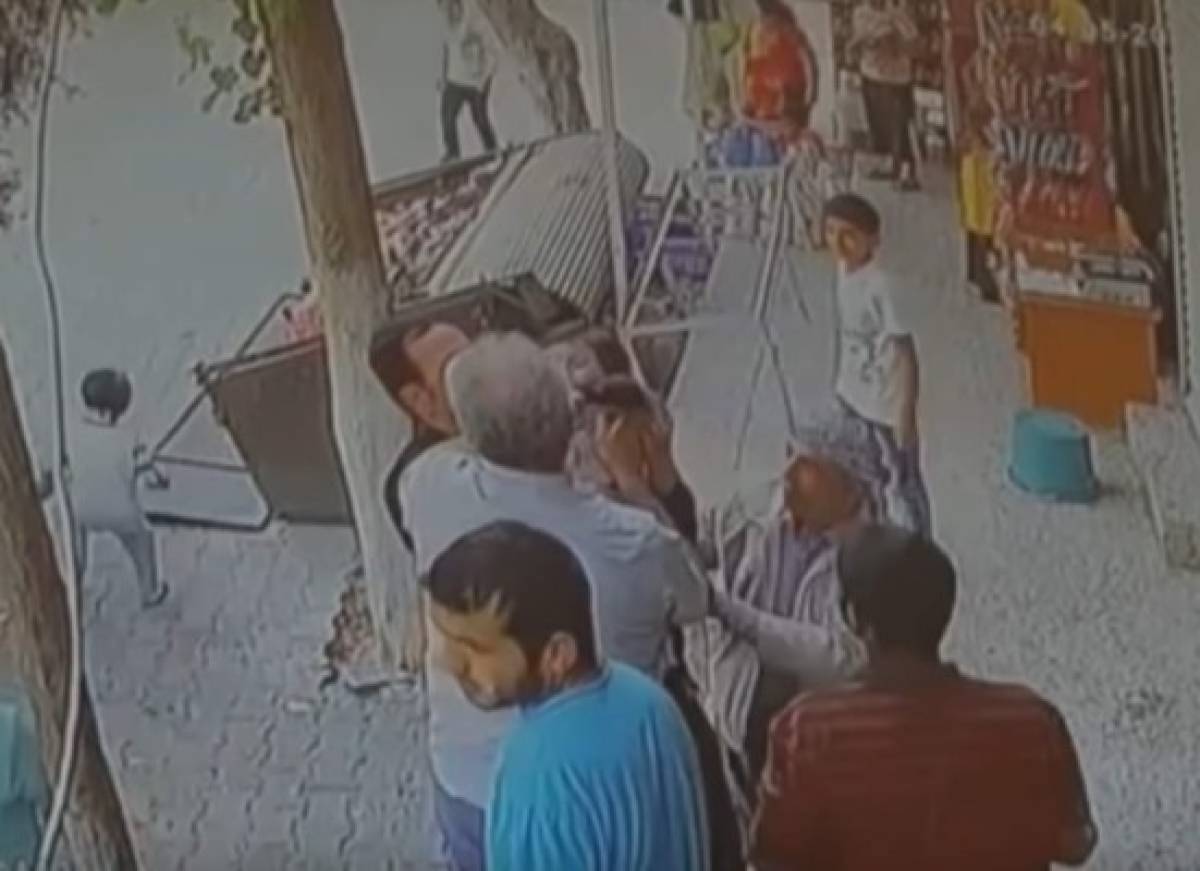 Viral: Impresionante rescate de bebé que cayó desde un balcón en Turquía genera conmoción en las redes