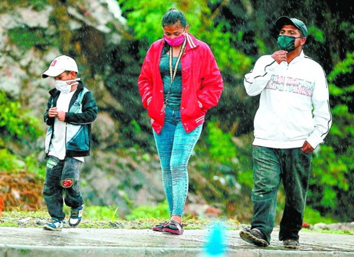 Pintor automotriz: 'Nunca había salido a pedir, esta situación me obligó”