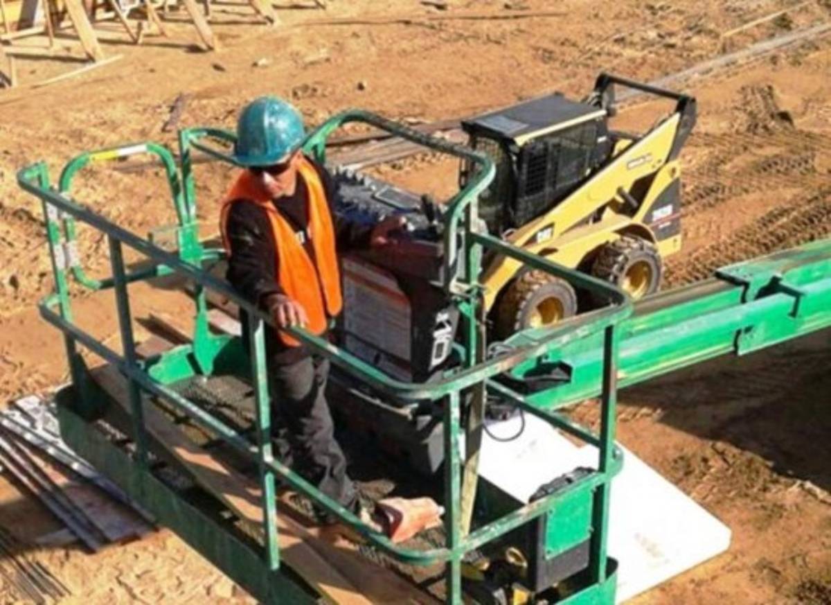 Hondureños ponen en alto nombre de su patria con su trabajo