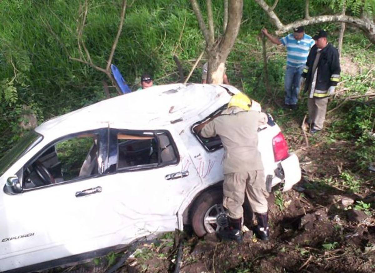 Olancho: Dos muertos y cuatro heridos en accidente