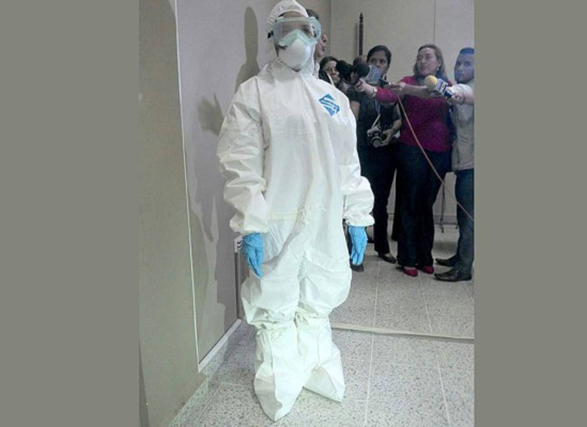 Honduras ya tiene trajes contra el ébola