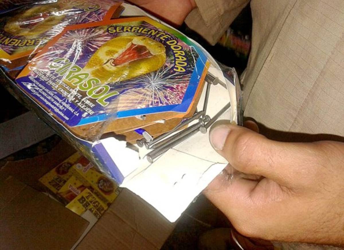 Honduras: Millonario decomiso de pólvora a dueño de carro que explotó