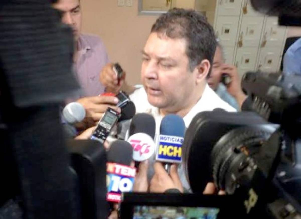 Ex viceministro de Salud se presenta ante la justicia hondureña