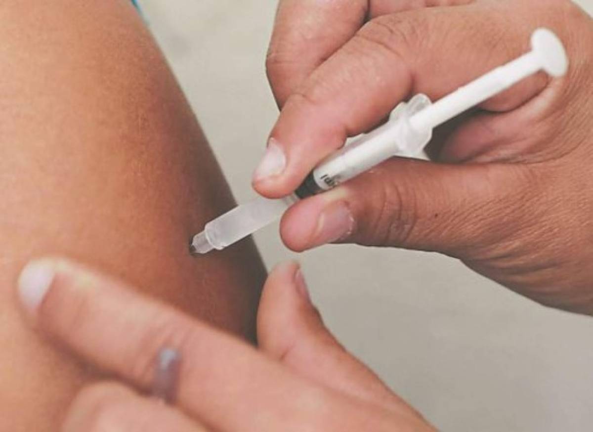 Secretaría de Salud pretende vacunar a más de 78,200 niñas contra el VPH en Honduras