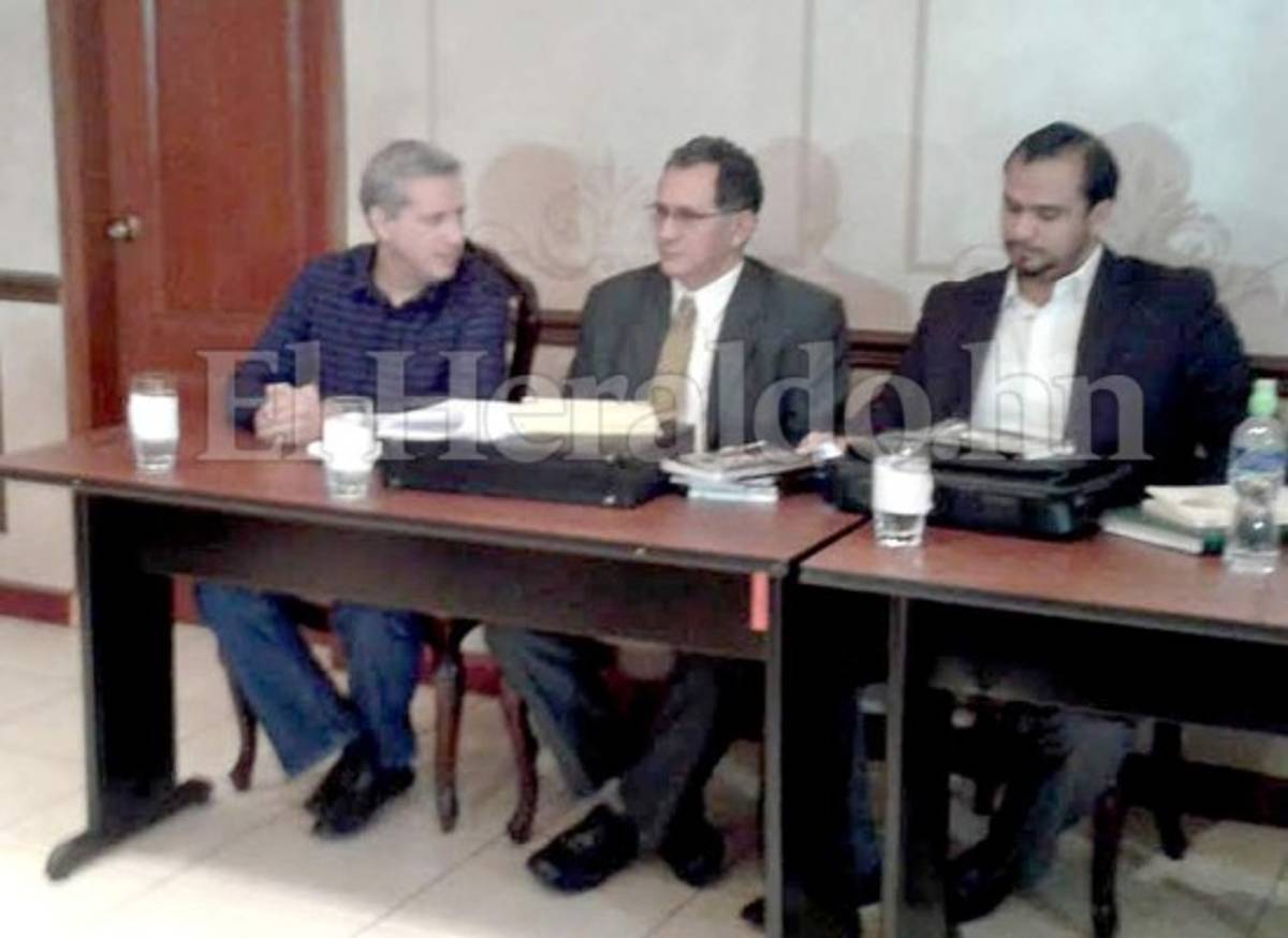 Honduras: Mario Zelaya comparece ante CSJ