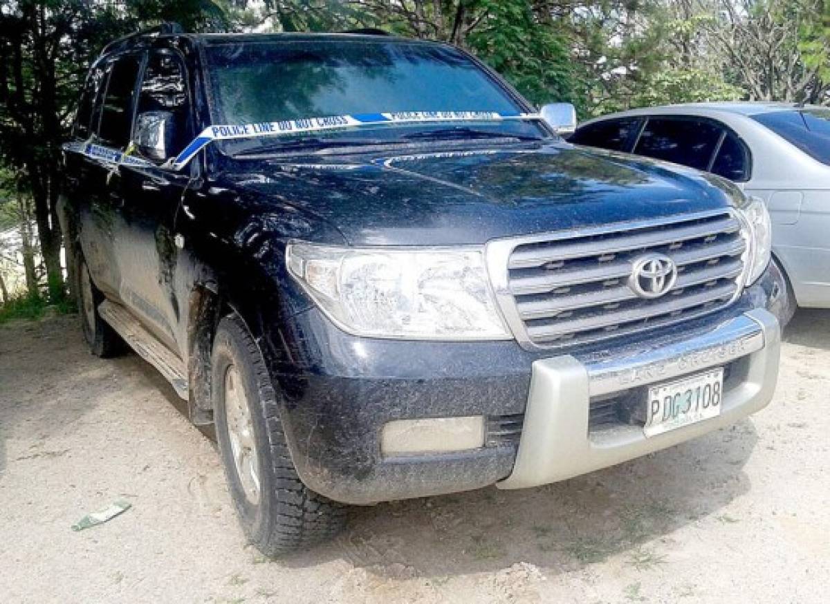 Inspeccionan vehículos de empresario hondureño asesinado