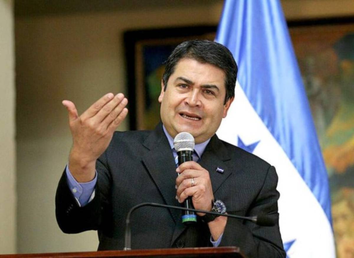 Honduras: Presidente Juan Orlando Hernández alaba cambios en aduanas del país