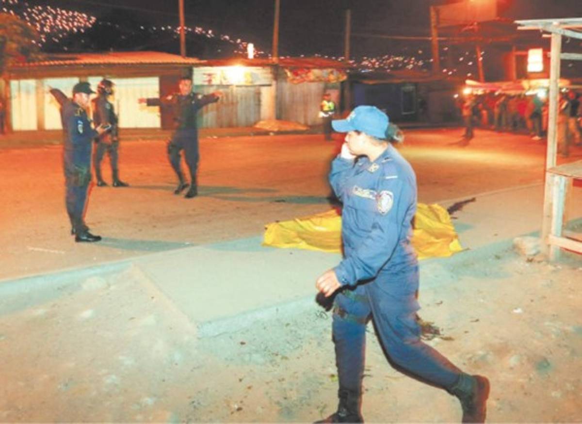 'Zona 1 despejada... Cinco de cinco, los perros muertos”