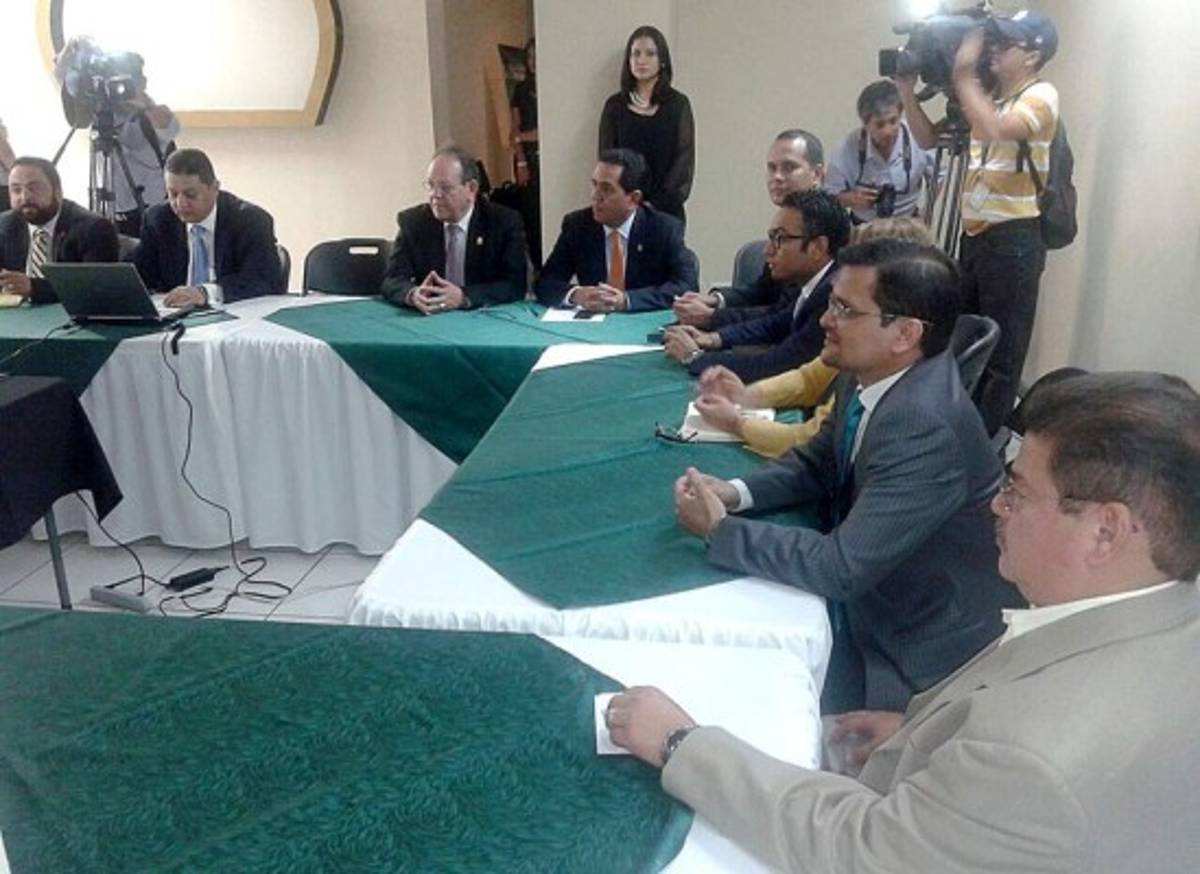 Honduras: Analizan factibilidad de nueva tarjeta de identidad