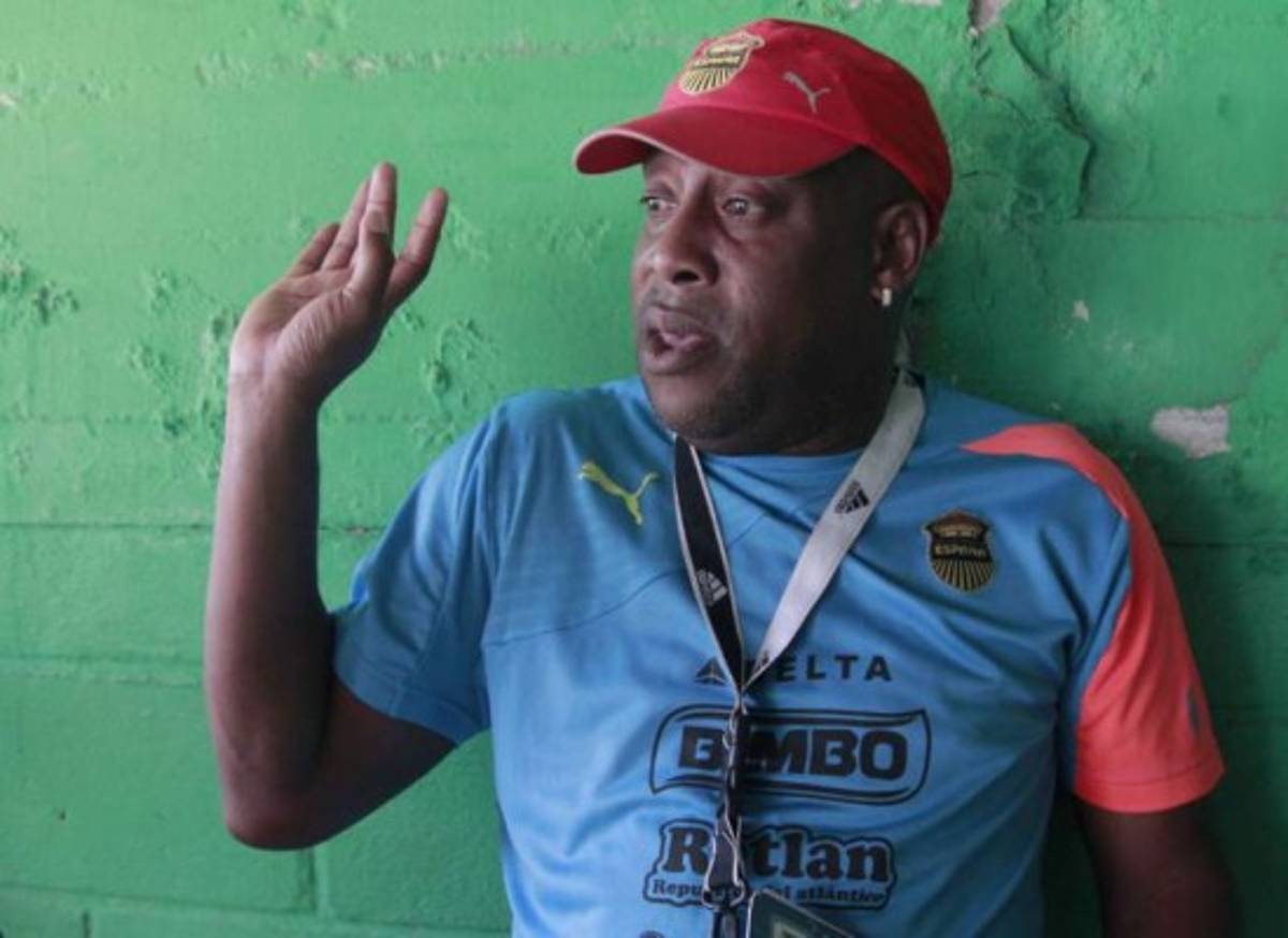 Medford: 'Aspiramos al primer lugar y para eso debemos ganarle a Olimpia'