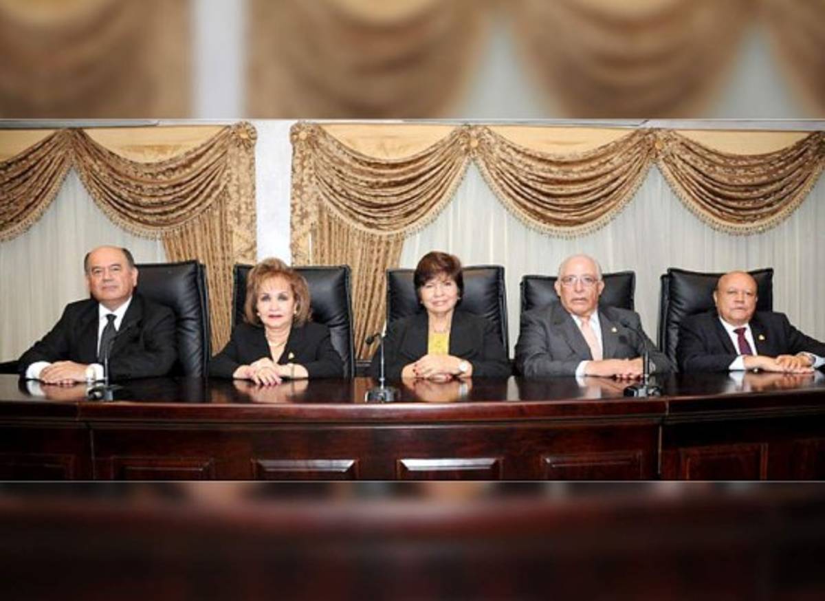 Escrito presentado por magistrado es extemporáneo