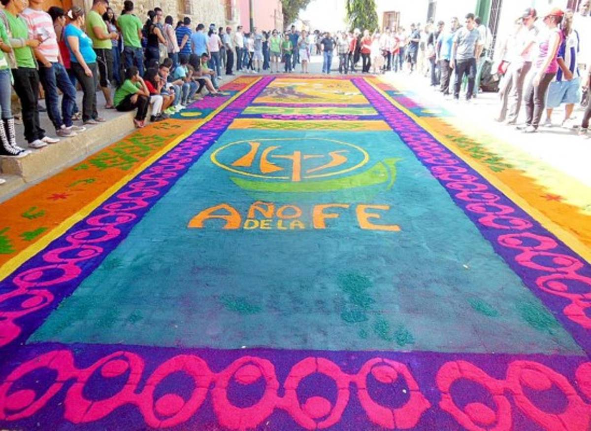 Un recorrido de fe y color en Comayagua