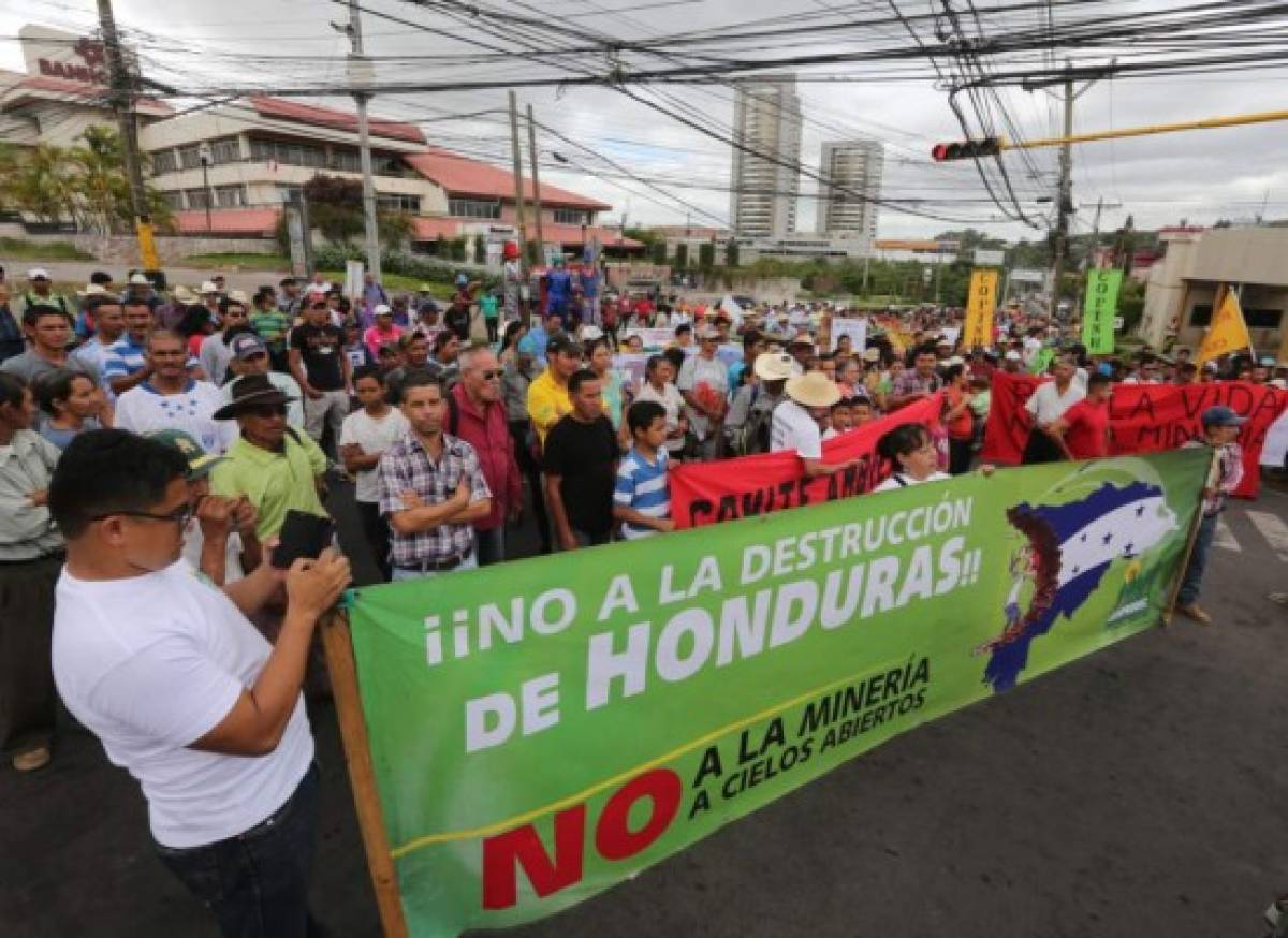 Protesta contra la minería en Tegucigalpa