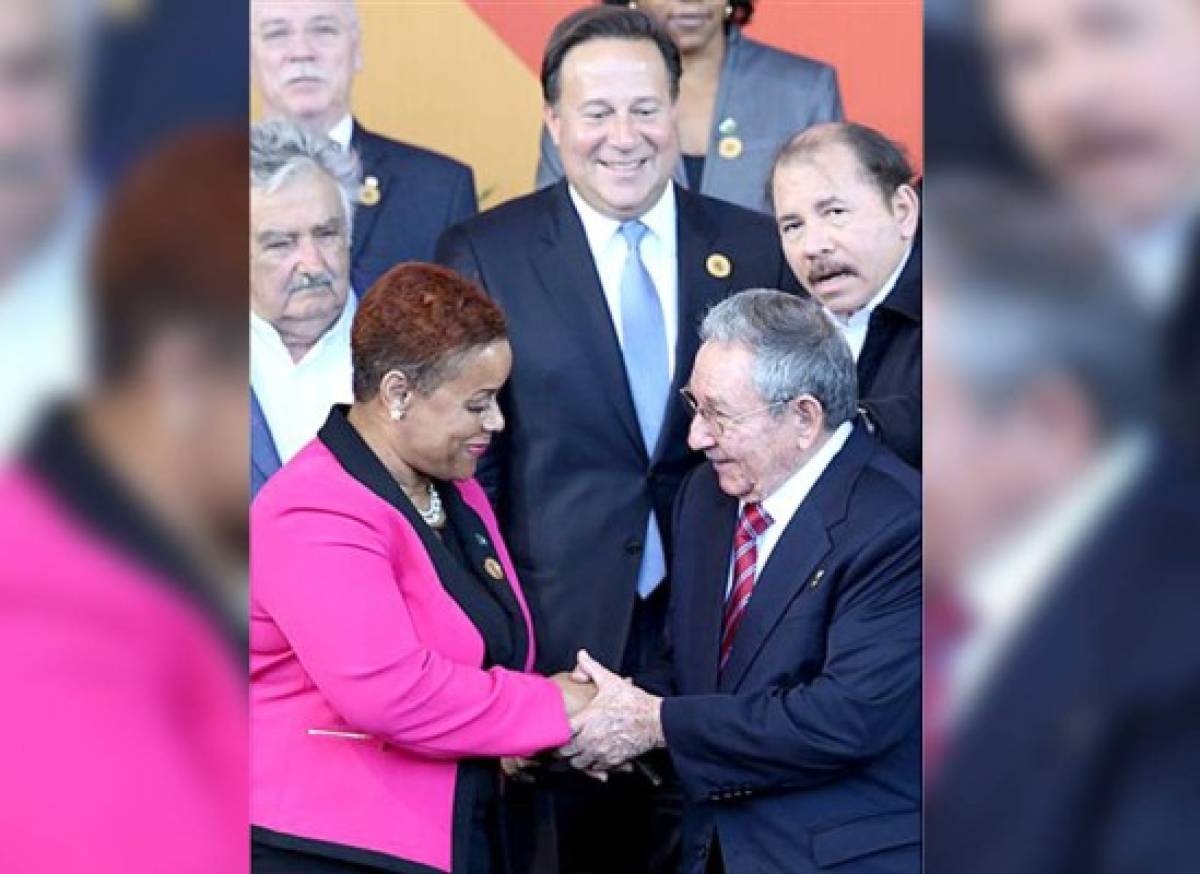 CELAC respalda Cuba contra bloqueo de EEUU