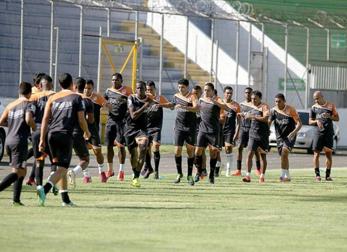 Olimpia cancela amistoso en La Lima