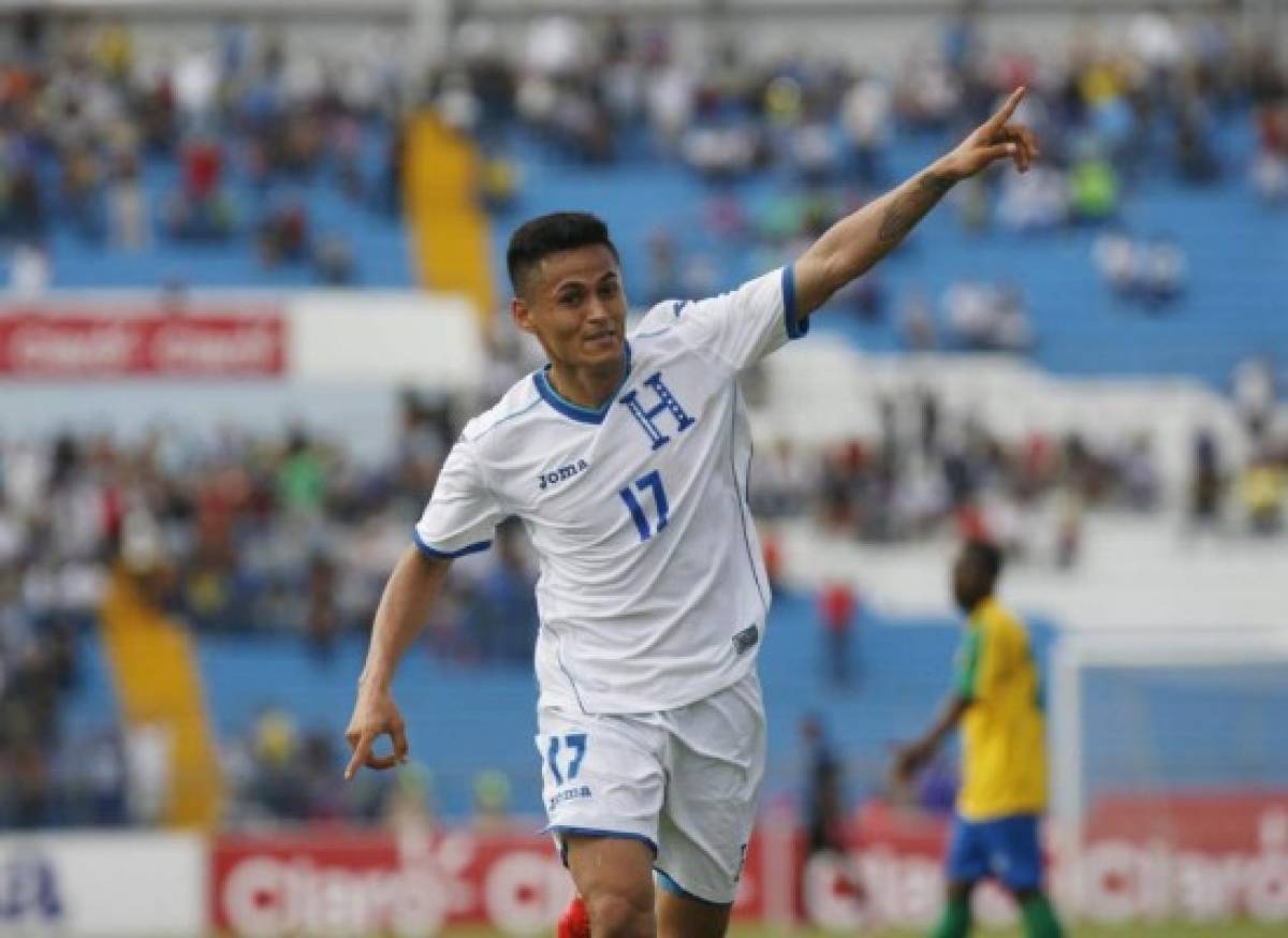 Honduras logra el pase a la Copa Oro con doblete de Andy Nájar