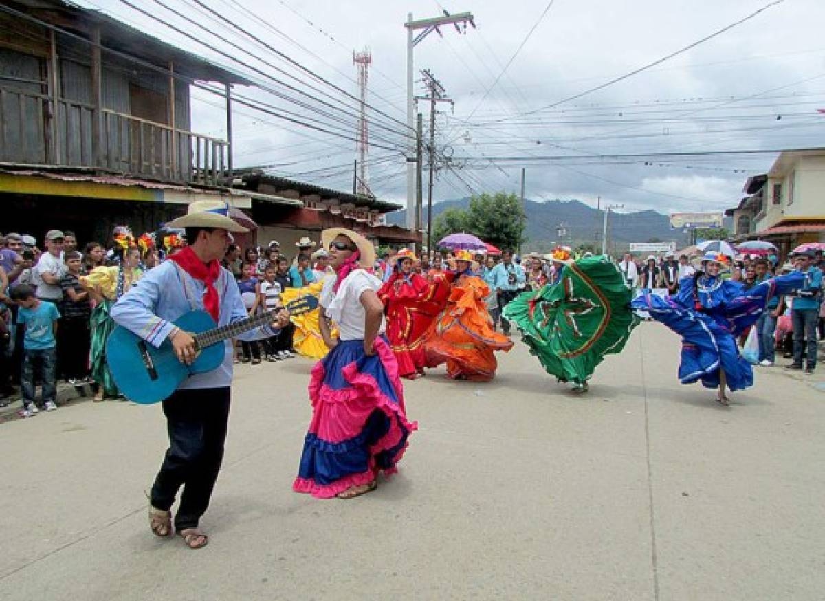 Orgullo patrio en todos los rincones de Honduras
