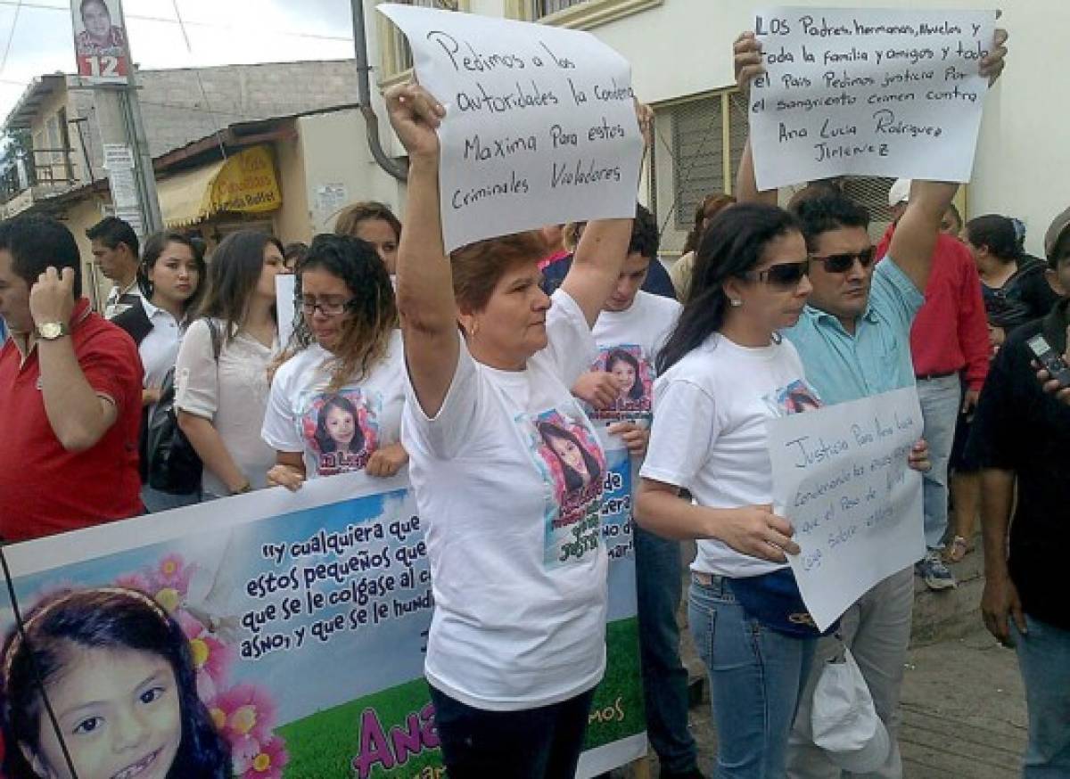 Exigen justicia para Ana Lucía en juzgados de Tegucigalpa