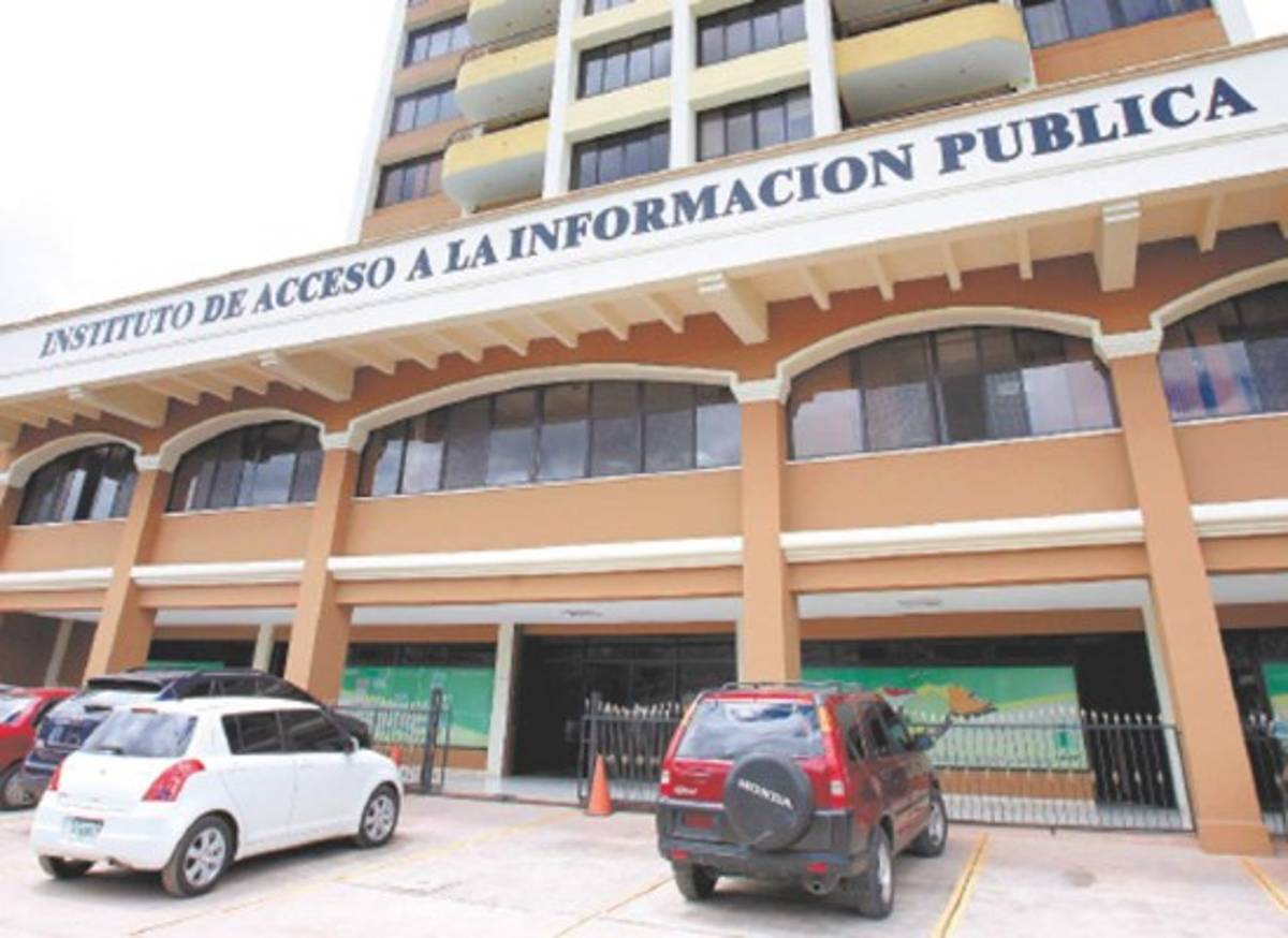 Todos los partidos políticos violan Ley de Transparencia en Honduras