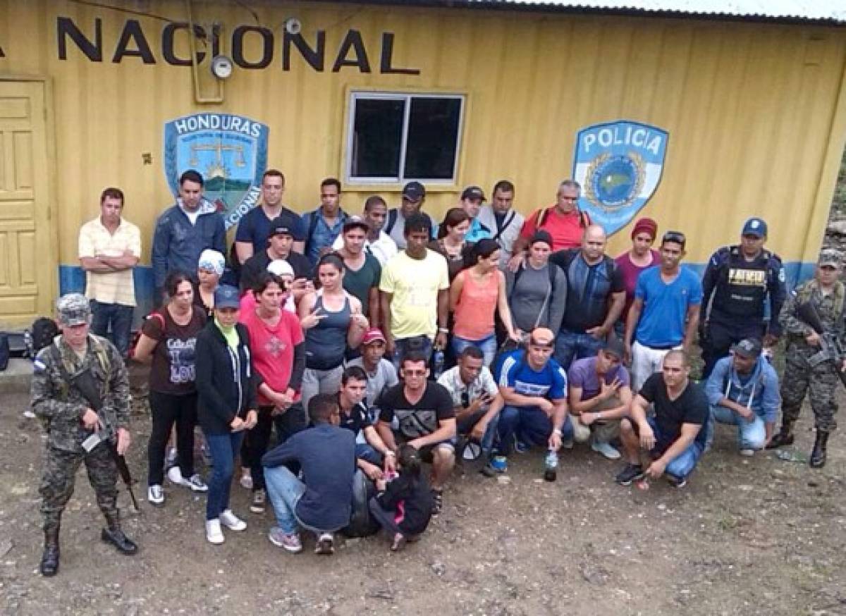 Detienen a 36 cubanos en occidente de Honduras