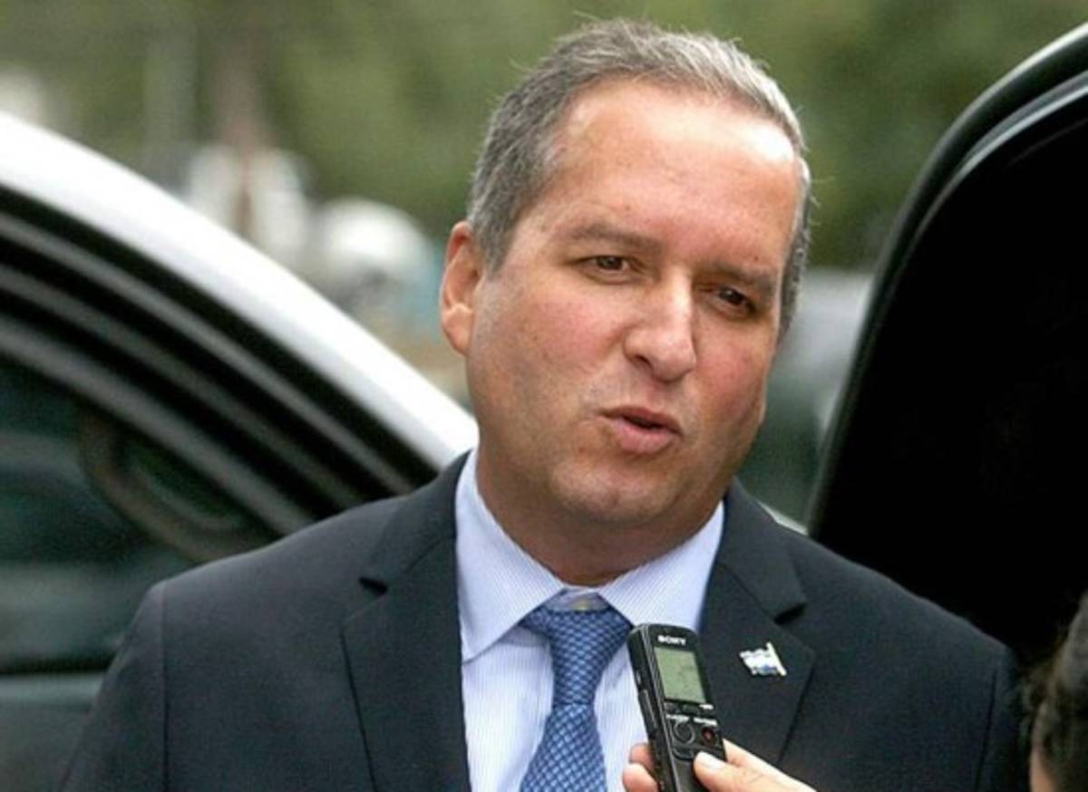 Ricardo Álvarez, abierto a que venga la comisión que sea