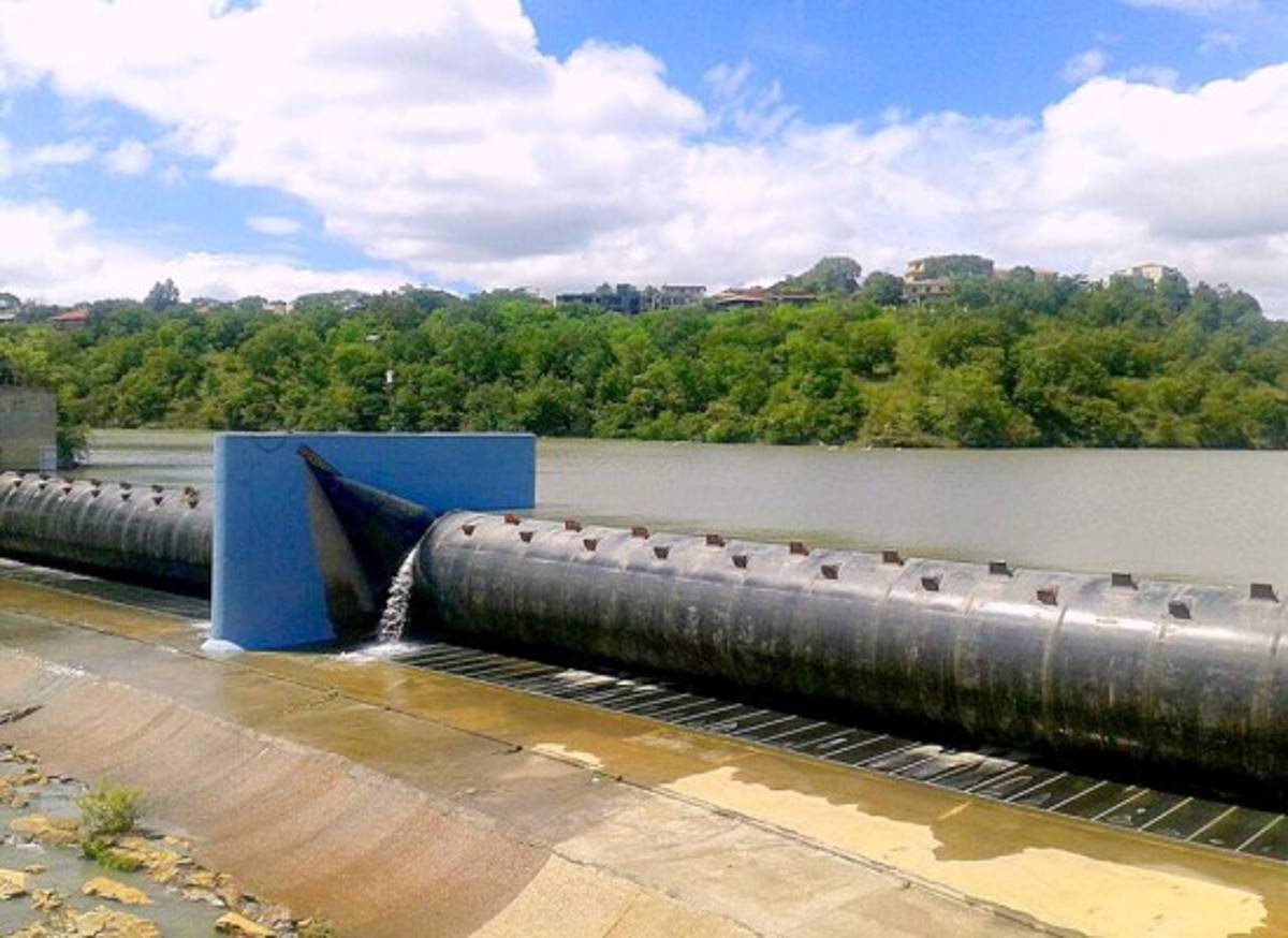 A su máxima capacidad represa Los Laureles