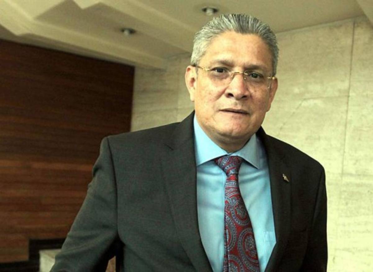 Congreso: Nombran comisión para la selección de magistrados a la CSJ