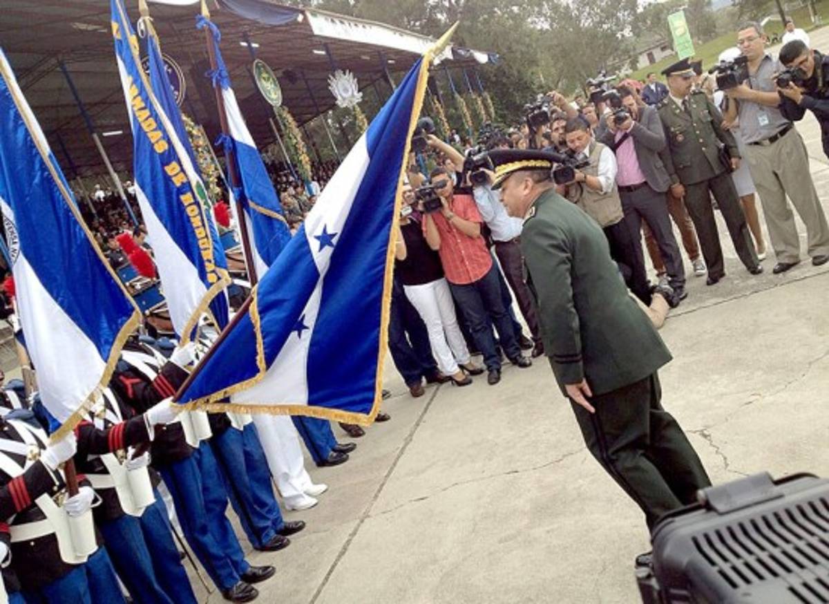 Honduras: Oficializan retiro de Julián Pacheco