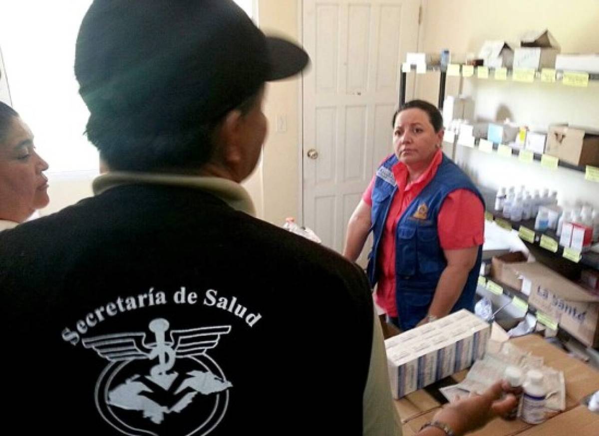 Hasta carros fumingan en municipio de Honduras por chikungunya