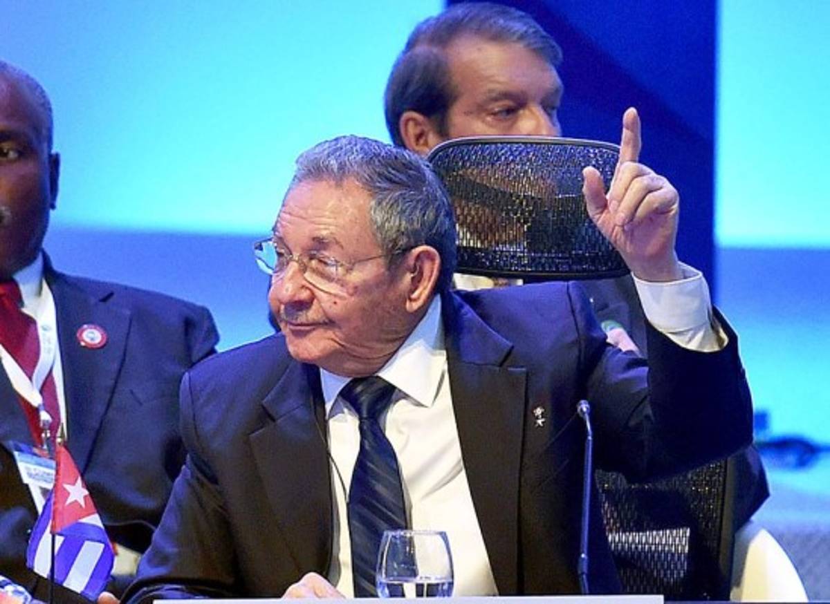 CELAC cierra cumbre con respaldo a deshielo Cuba-EEUU