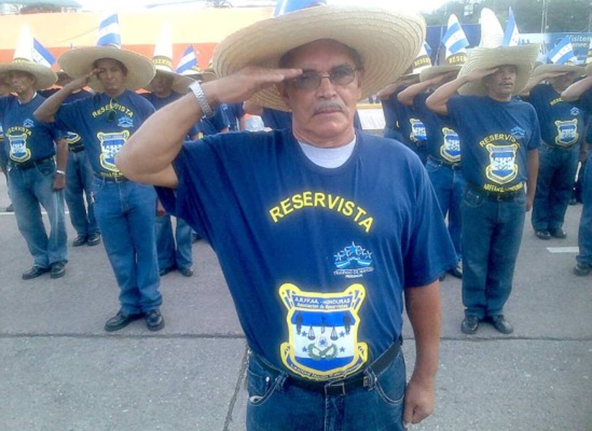 Cañonazos marcan inicio de festejos en Honduras