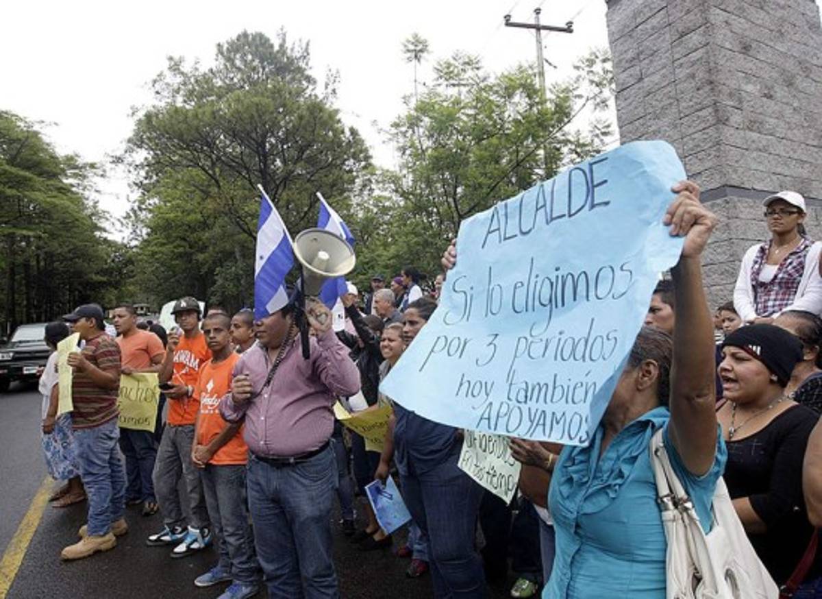 Dictan auto de formal procesamiento contra el alcalde Ramón Sarmiento