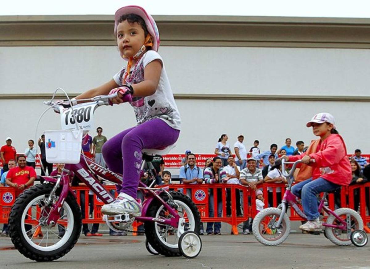 La Segunda Vuelta Ciclística Infantil en fotos