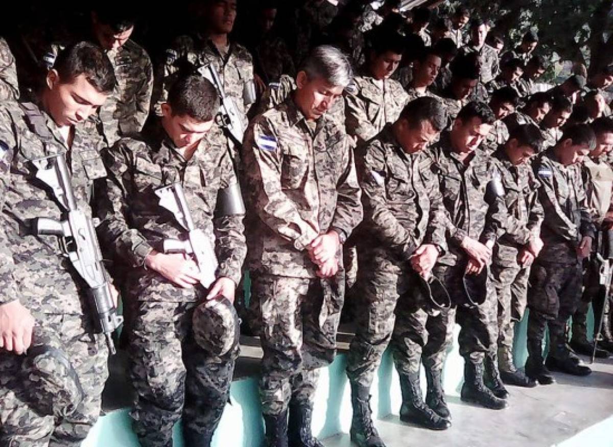 Policía Militar de Honduras realiza jornada de oración