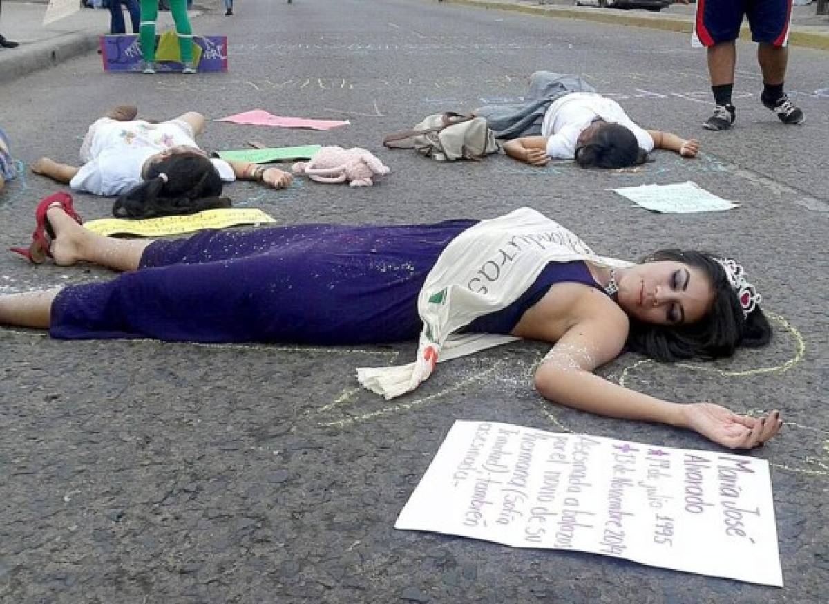 Protestan contra femicidios en Honduras